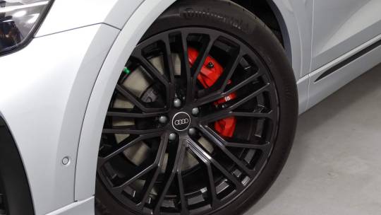 2024 Audi SQ8