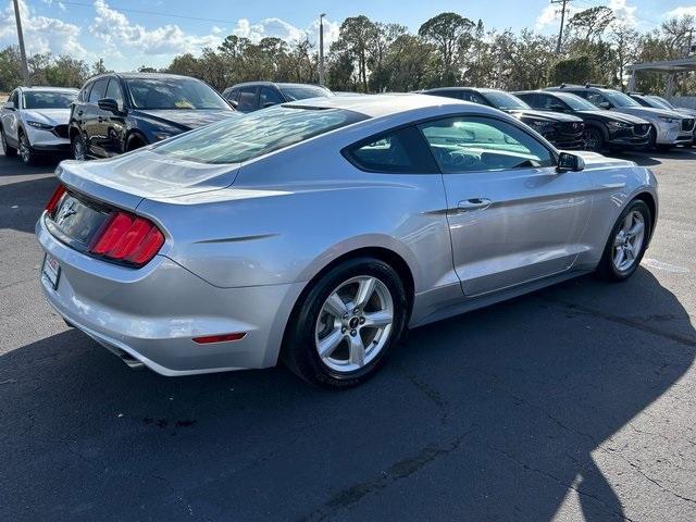 2017 ford mustang v6