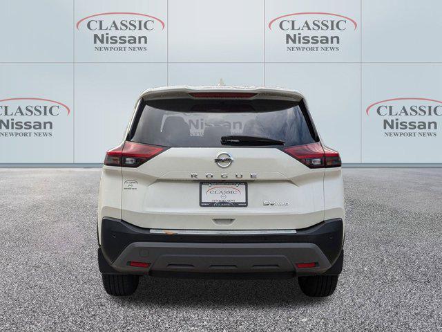 2021 nissan rogue sv