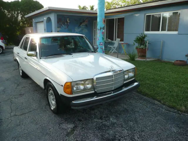 123 body style, turbo diesel, mercedes 300 d, 82 diesel, mercedes benz,classic