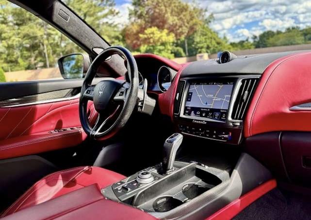 2019 maserati levante gts
