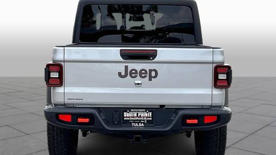 2024 Jeep Gladiator