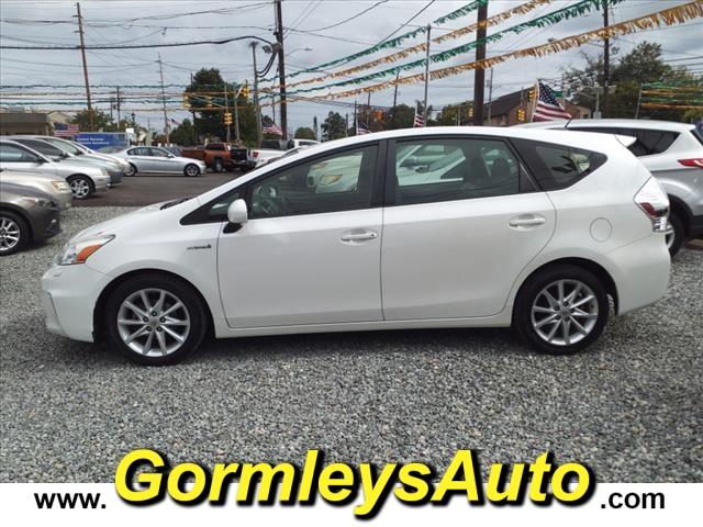 2013 toyota prius v five