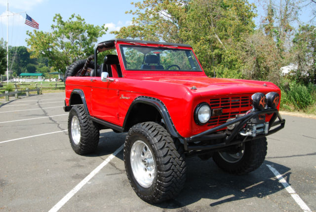 1971 ford bronco custom