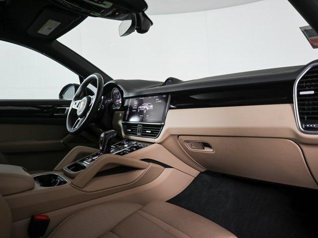 2021 porsche cayenne coupe