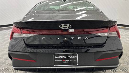new 2024 hyundai elantra sel ivt