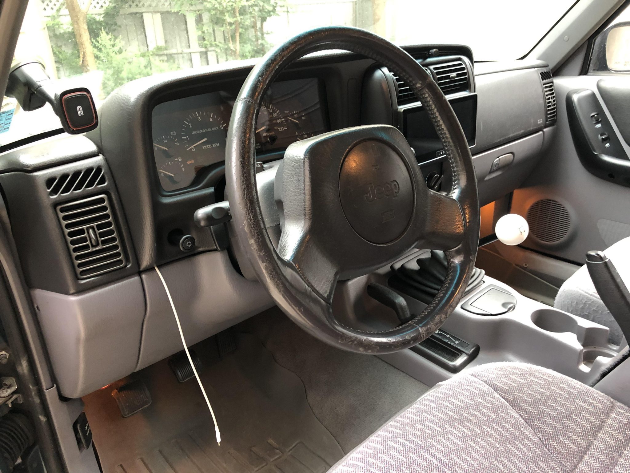 1998 jeep cherokee sport 5-speed