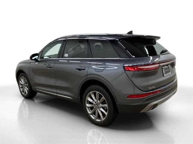 2021 lincoln corsair standard