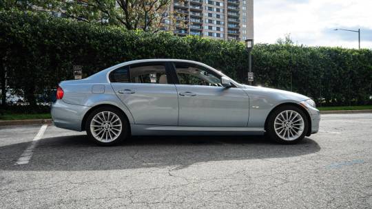 2011 BMW 3 series