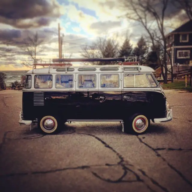 volkswagen 23 window bus