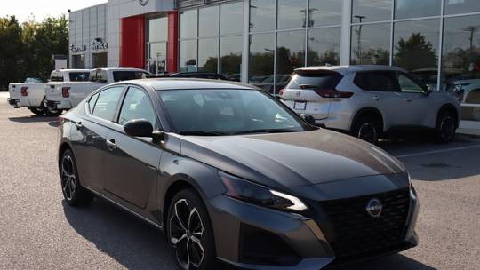 2025 Nissan Altima