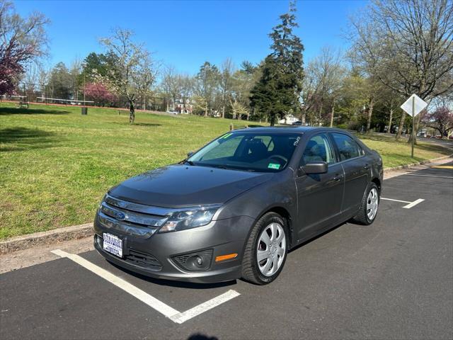 2011 ford fusion se