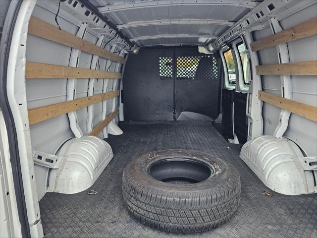 2020 gmc savana 2500 work van