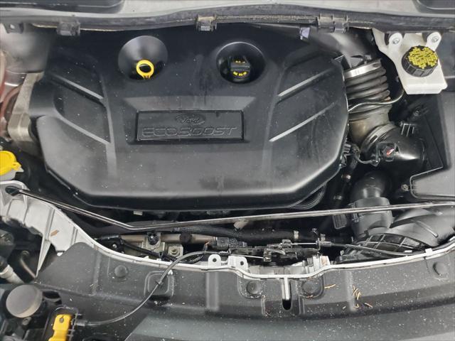 2019 ford escape se