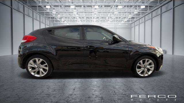 2017 hyundai veloster base