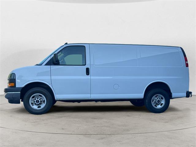 2022 gmc savana 2500 work van