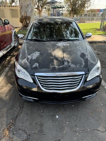 2012 chrysler 200 limited