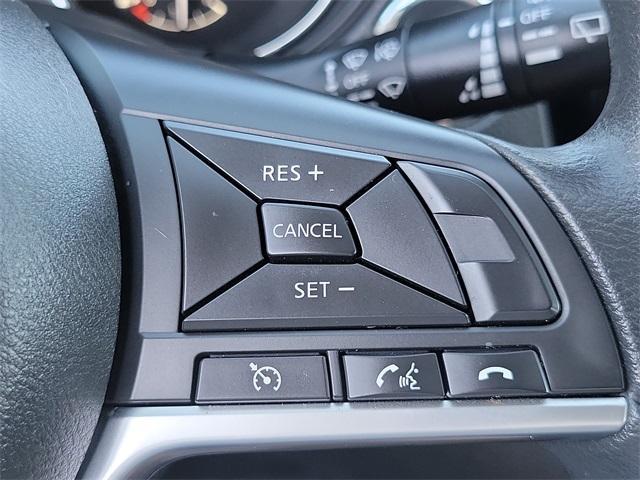 2017 nissan rogue sport sv