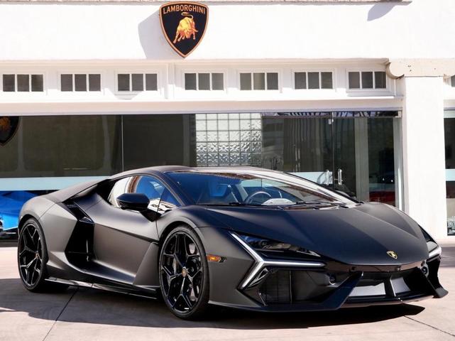 2024 lamborghini revuelto