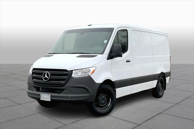 2024 mercedes-benz sprinter 2500 standard roof