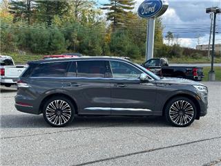 2020 Lincoln Aviator black label