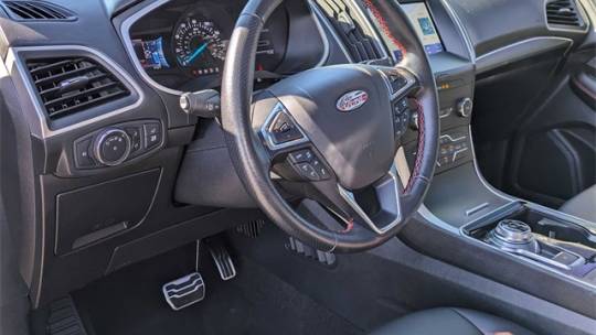 2020 ford edge st-line