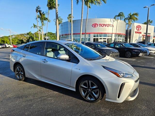 2020 toyota prius limited