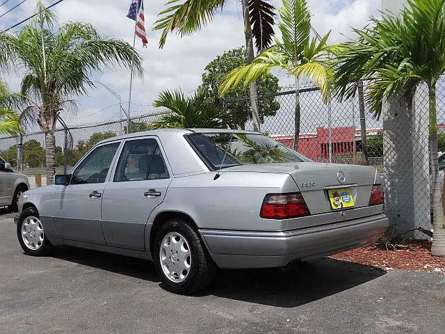 1994 mercedes e320 low 87,000 miles w124 hard to find excellent condition wow