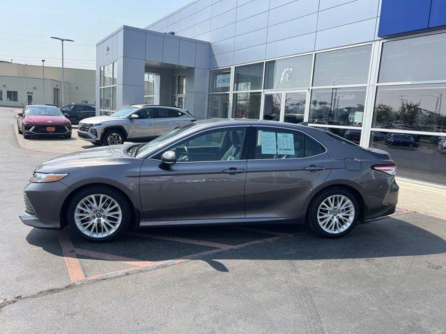 2019 toyota camry