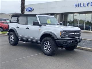 2022 Ford Bronco outer banks advanced