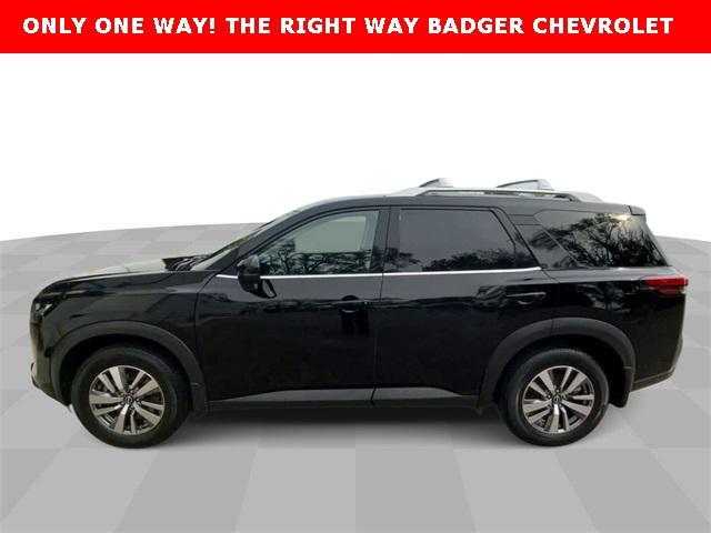 2022 nissan pathfinder sl 4wd