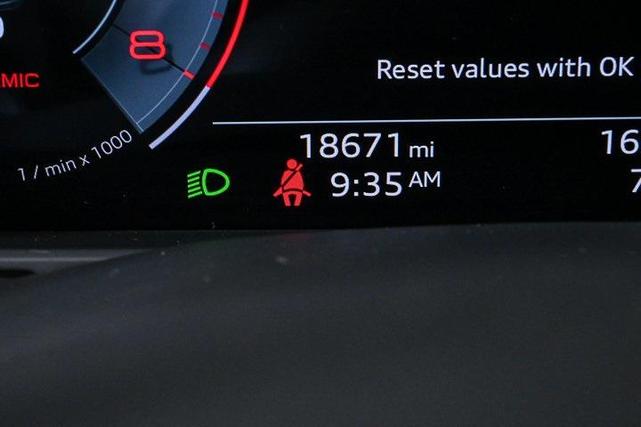 2023 audi q8 55 premium plus