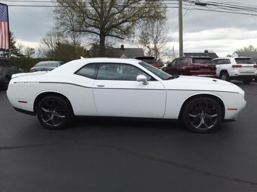 2017 dodge challenger sxt in meriden, connecticut