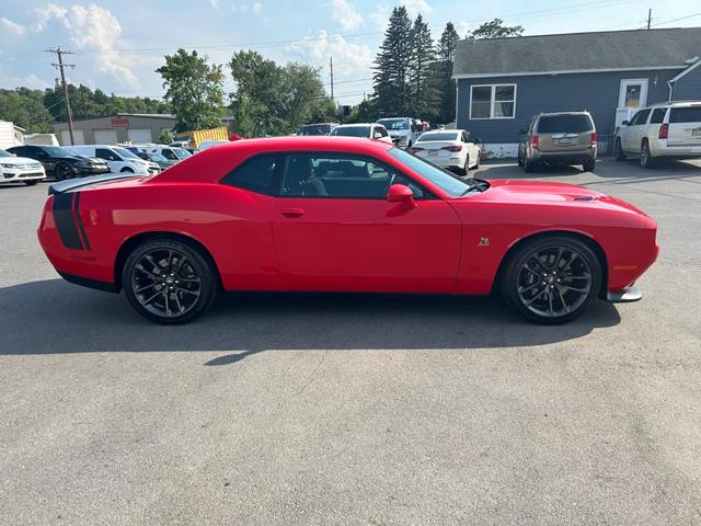 2022 dodge challenger r/t scat pack