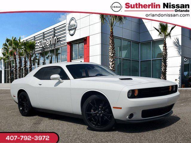 2018 dodge challenger sxt