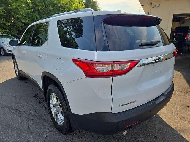 2018 chevrolet traverse lt cloth