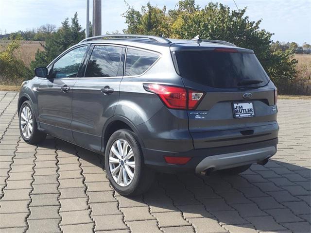 2019 ford escape sel