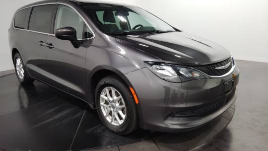2021 Chrysler Voyager