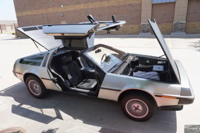 1981 delorean dmc12 low mileage collector - stainless back to the future classic