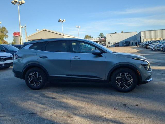 2024 kia sportage lx