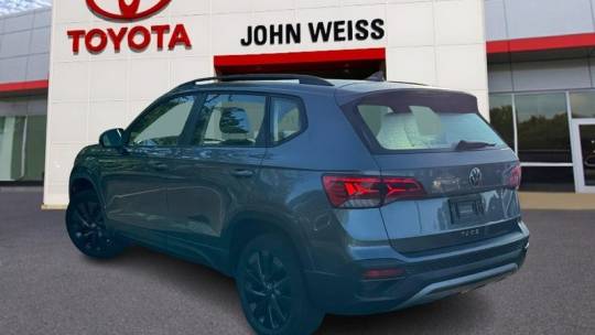 2022 volkswagen taos s