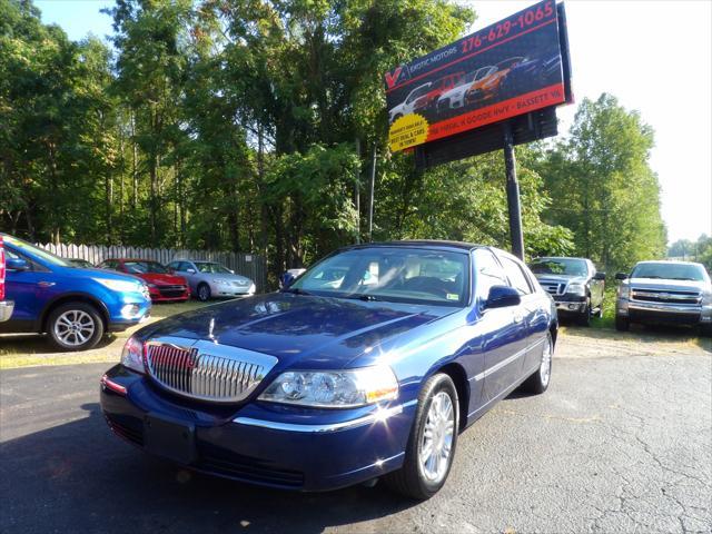 2009 lincoln town car signature