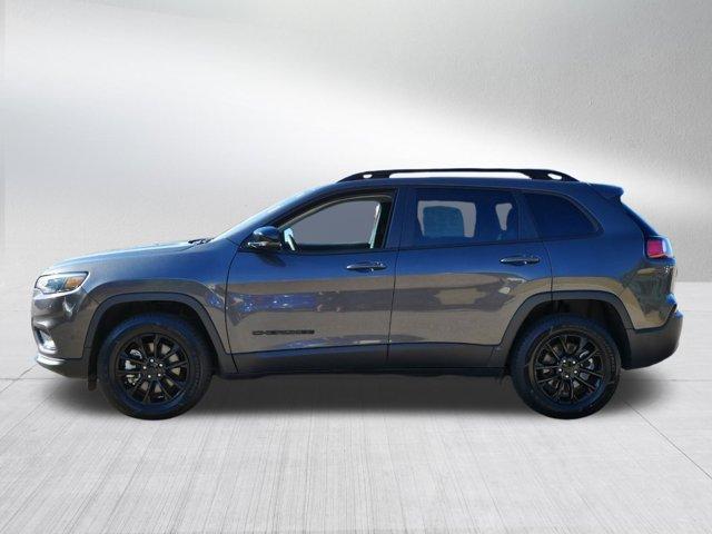 2023 jeep cherokee altitude lux