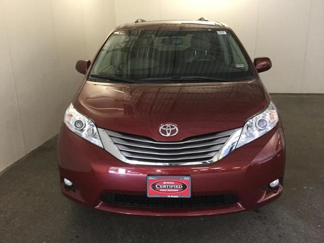 2017 toyota sienna xle premium 7-passenger awd xle premium 7-passenger 4dr mini-van for sale in bow, new hampshire