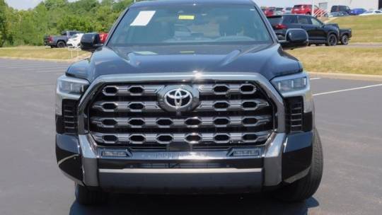 2022 toyota tundra platinum