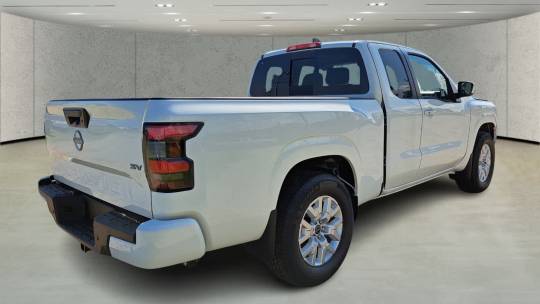 2024 Nissan Navara (Frontier) sv