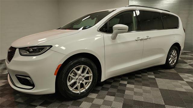 2022 chrysler pacifica touring l