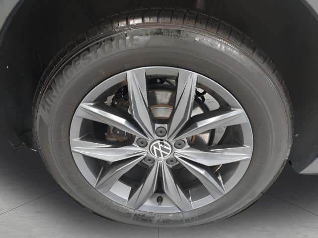2022 volkswagen tiguan 2.0t se in neenah, wisconsin