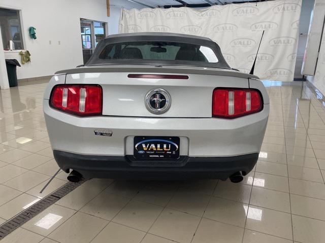 2012 ford mustang v6 premium