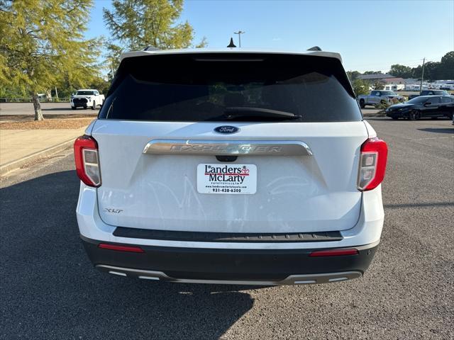 2023 ford explorer xlt